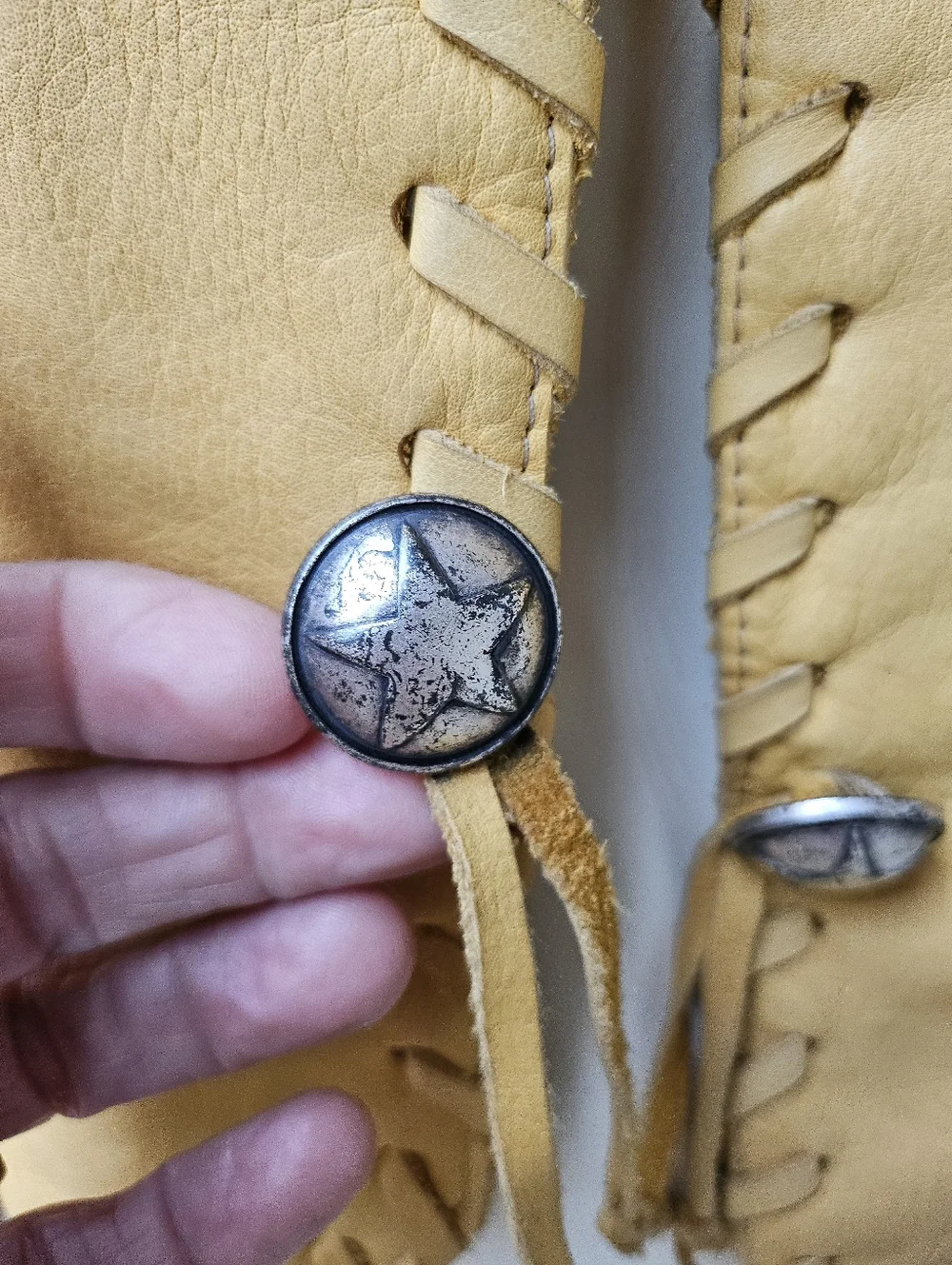 Vintage DD Ranch Wear Yoakum TX Calfskin Leather Fringed Airbrush Crop Jacket M - Picture 8 of 16